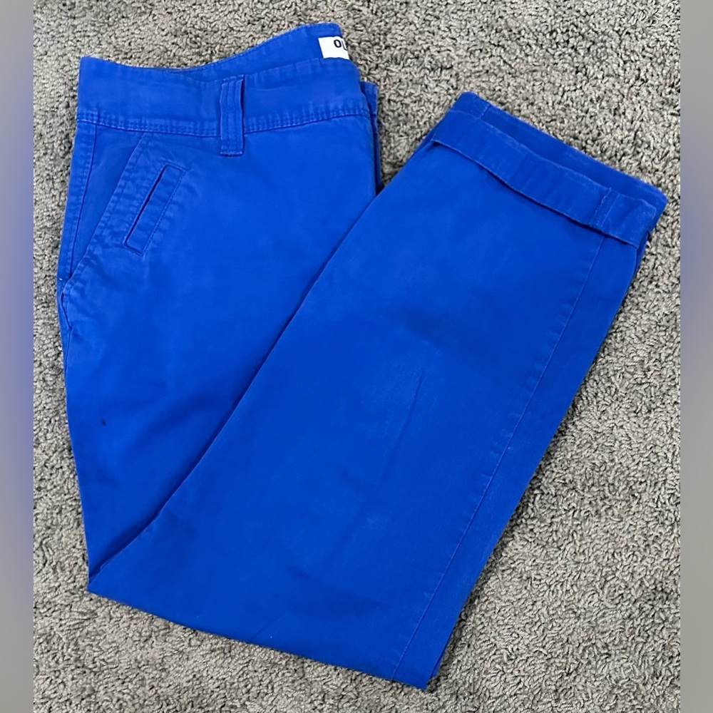 Old Navy mid rise capris.
